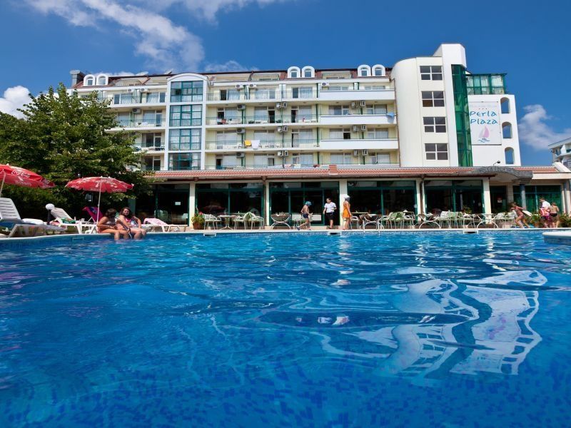 Perla Plaza Hotel Primorsko Ngoại thất bức ảnh