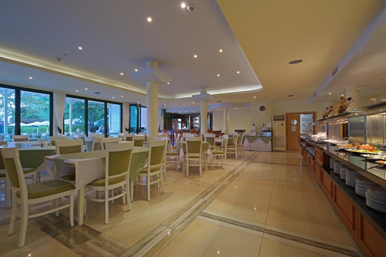 Perla Plaza Hotel Primorsko Ngoại thất bức ảnh