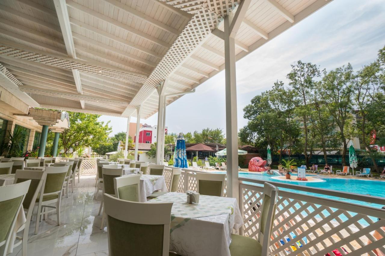 Perla Plaza Hotel Primorsko Ngoại thất bức ảnh
