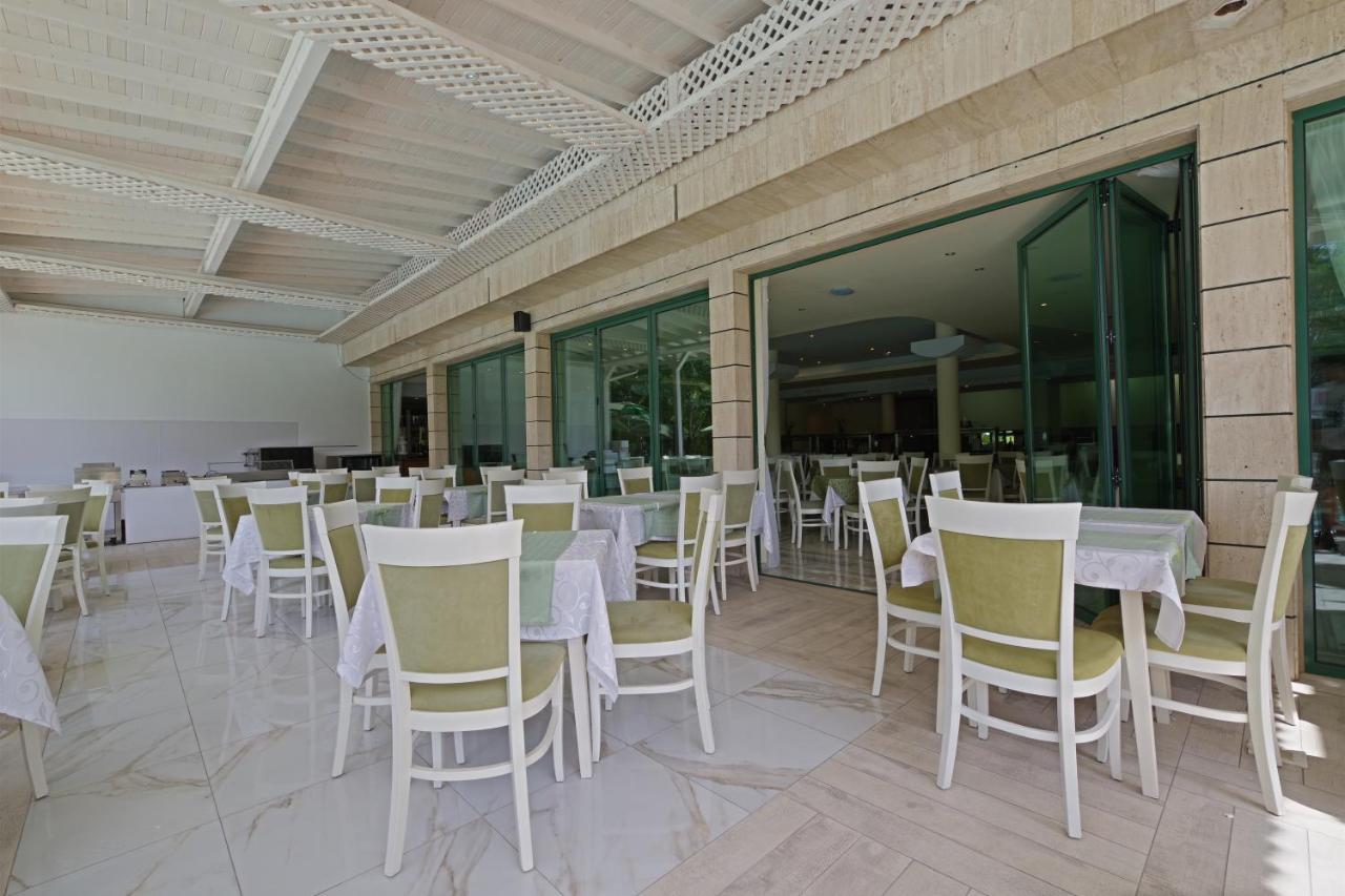 Perla Plaza Hotel Primorsko Ngoại thất bức ảnh