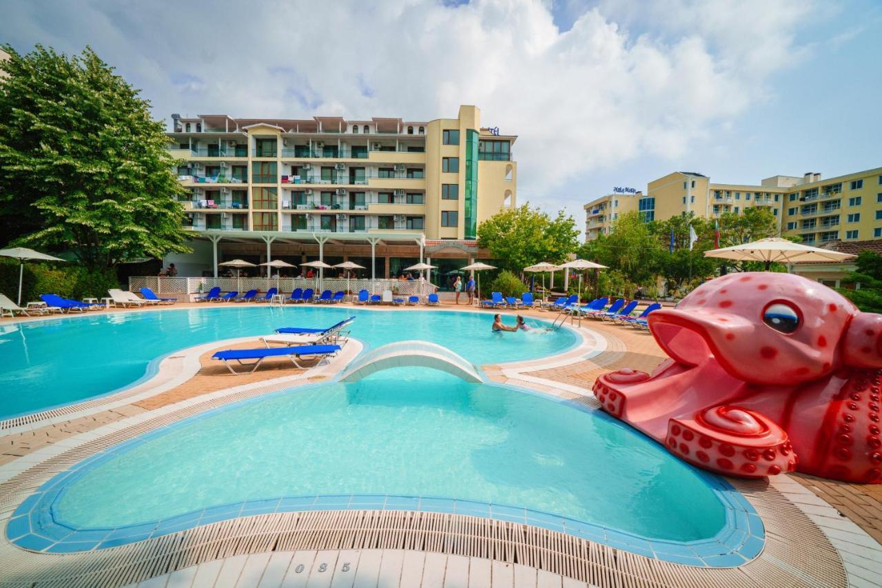 Perla Plaza Hotel Primorsko Ngoại thất bức ảnh
